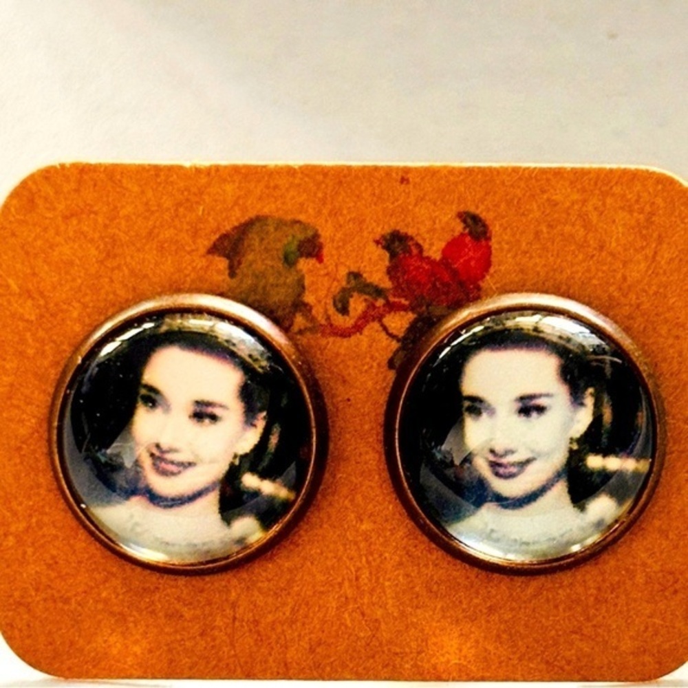 12mm Audrey Hepburn Handmade Stud Earrings, NWT, Unworn